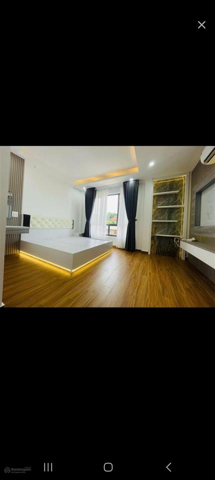 Bán nhà siêu xinh vũ tông phan. cách 1 nhà ra mặt phố. chủ cần bán gấp. ô tô đỗ cửa. kinh doanh