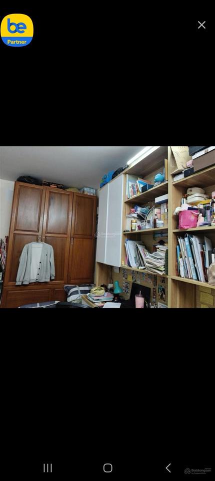 Chủ thiện chí bán căn hộ chung cư .diện tích 89m .mặt tiền 2m .ngủ 3 phòng .vệ sinh 2 gần ngã tư sở