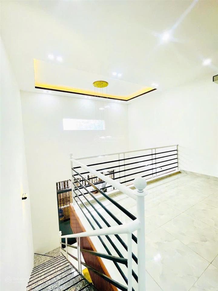 Mình chính chủ cần bán nhà gác lửng đúc kiên cố hoà an 25, p. hòa an, q. cẩm lệ, ngay cạnh bến xe