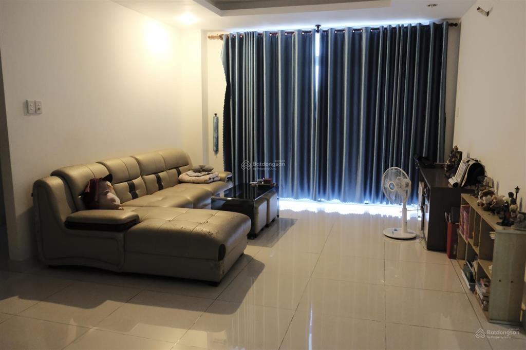Cần bán căn 3pn2wc giá tốt bao tất cả chi phí  giá nhanh 4.5 tỷ allin 127m2 hướng đb view hồ