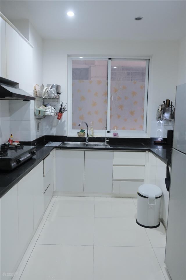 Cần bán căn 3pn2wc giá tốt bao tất cả chi phí  giá nhanh 4.5 tỷ allin 127m2 hướng đb view hồ