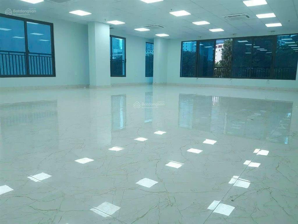 Cho thuê văn phòng tại mễ trì hạ, 30 triệu vnd, 120 m2, giá cực tốt.  0984 828 ***