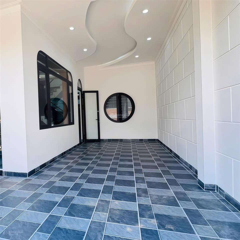Bán nhà mặt tiền kinh doanh gần đường đồng khởi  big c tân hiệp. 7x13, đường 8m, sổ riêng thổ cư