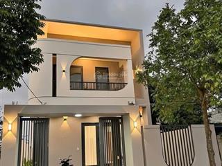 Biệt thự sân vườn, 7,6m x 13m. mt kinh doanh buôn bán, ngay chợ tân bình  tân triều, đường 8m