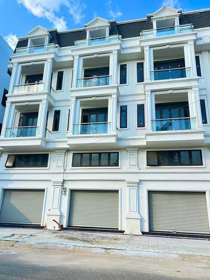 Shophouse đối diện chợ chỉ 22 tỷ tạo dòng tiền ổn định 80100tr/th bán gấp trong tuần