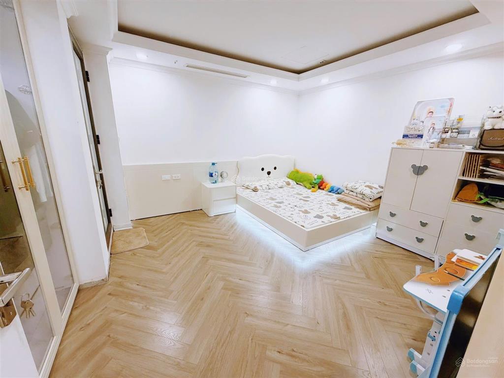 Bán penthouse nahnh giá đẹp duplex