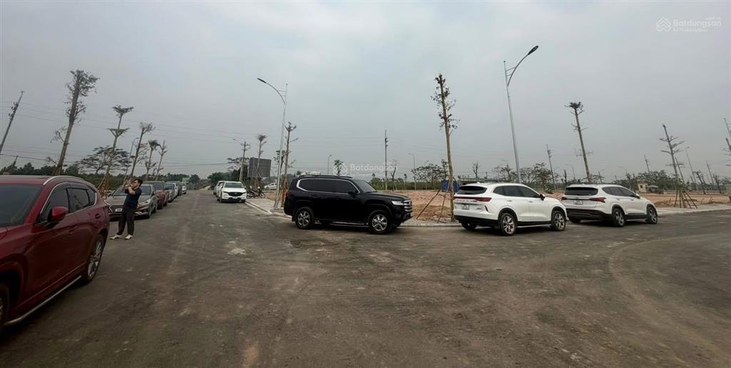Bán gấp lô 114m2 gần công viên giá siêu rẻ đầu tư f0 mua nhanh bán giá rẻ