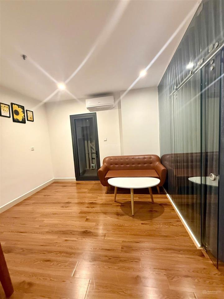 2,280 tỷ / căn studio 34m2 đầy đủ đồ / tầng 18. sẵn sổ giao dịch