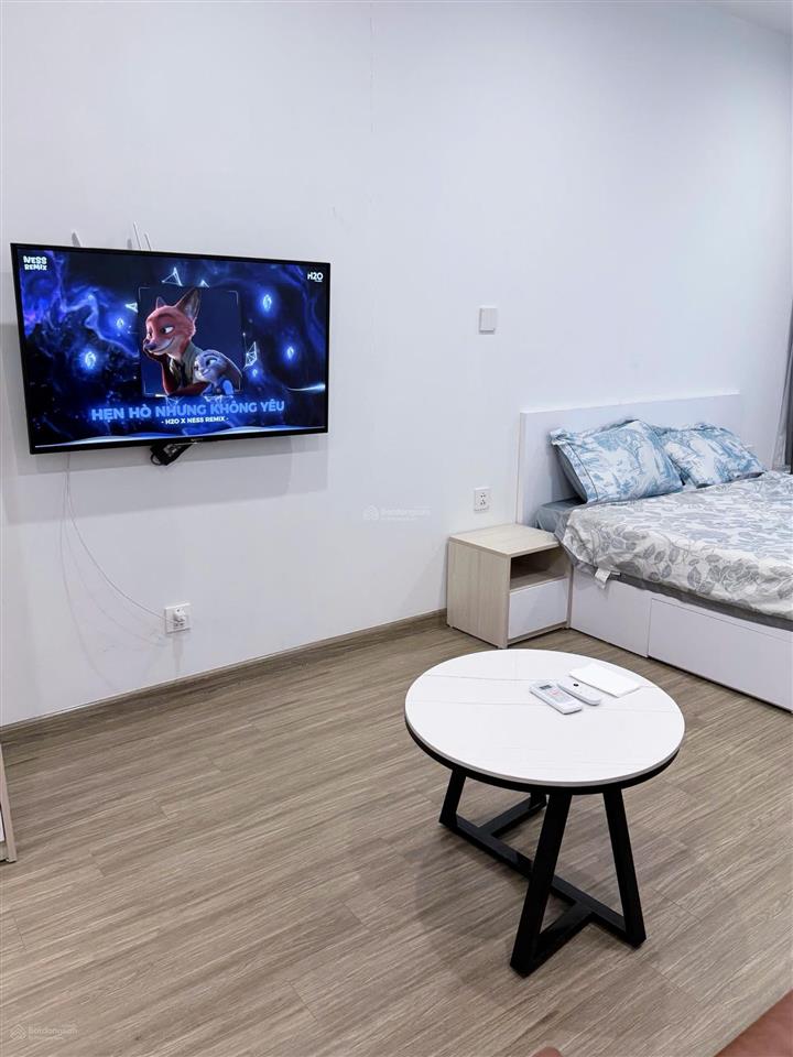 Siêu phẩm studio 34m2 / hướng đn / tòa p4 / view biết thự giá chỉ 2.3** tỷ