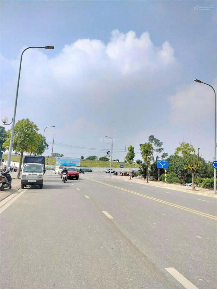 Bán đất bát khối  ô tô vào nhà gần aeon  lô góc 2 thoáng, đất đẹp không qh 74m2  6,85 tỷ