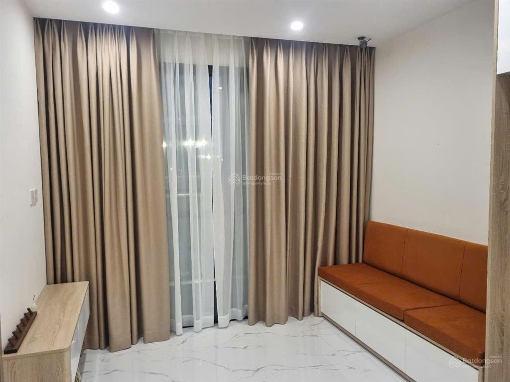 Chính chủ bán căn hộ 2pn đẹp tại vinhomes grand park  giá chỉ 3,3 tỷ bao nội thất