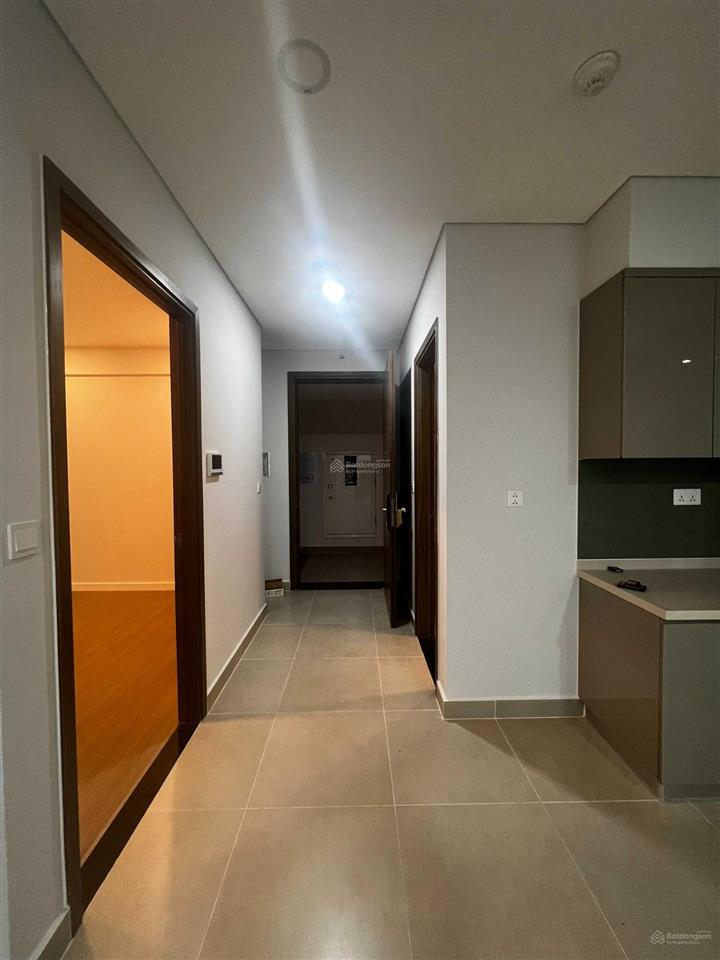 Bán gấp căn 2pn2wc sky89 giá rẻ nhất thị trường, sổ hồng, giá 4.85 tỷ, hỗ trợ vay, 0374 224 *** thư