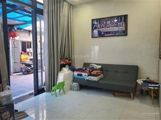 Nhà tân phú, 1trệt 1lầu, 2phòng ngủ, hẻm 4m, 5x9m, 4 tỷ 7