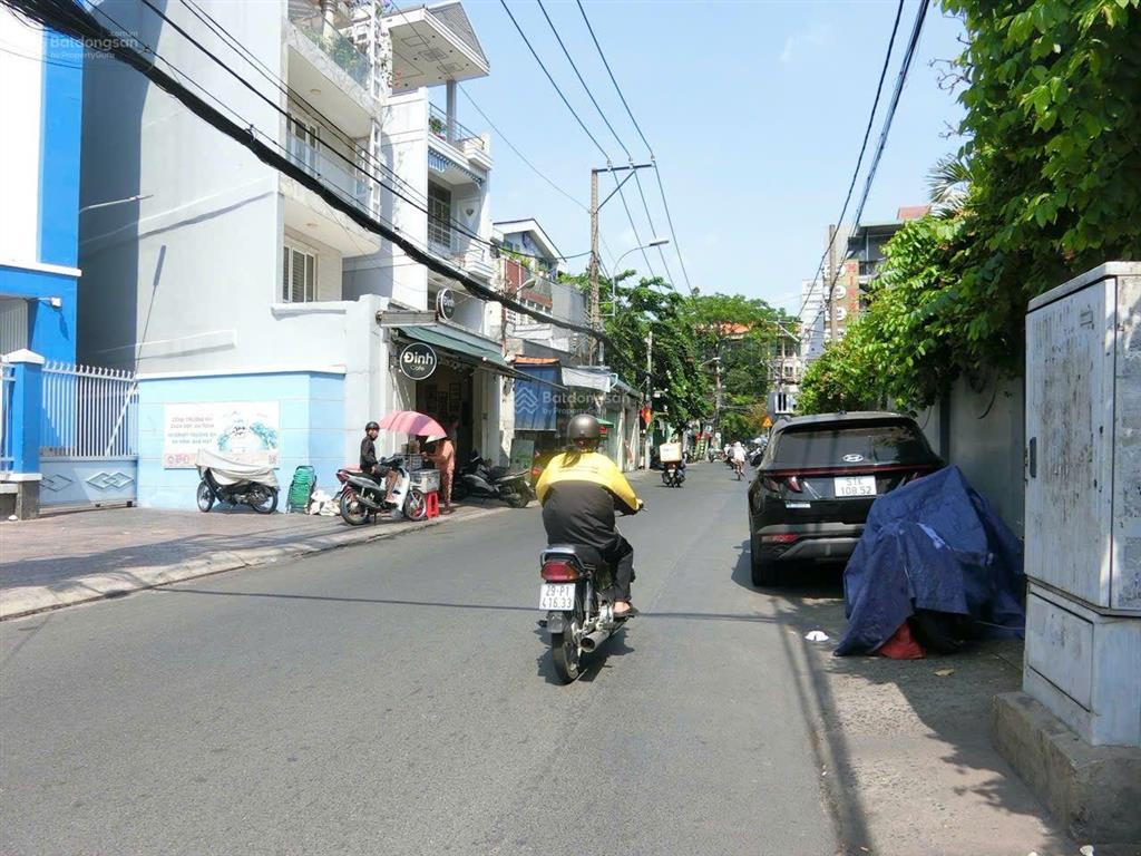 Bán gấp nhà hoàng hoa thám, hẻm xe hơi, ngay ga t3, 5m x 14 m nhỉnh 7 tỷ.