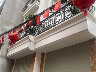 Mua đất tặng nhà 3 tầng, gần chợ bông đỏ, 100m ra kđt park city