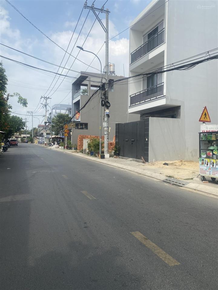 Giá 980 triệu, đất 131 m2 ở đ. hồ văn tắng xã tân phú trung củ chi, sổ hồng riêng