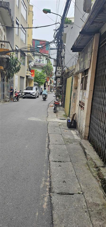 Bán nhà mặt phố yên lạc 60m2, mt 5m, hướng đn, vị trí kinh doanh đỉnh, sổ vuông đét