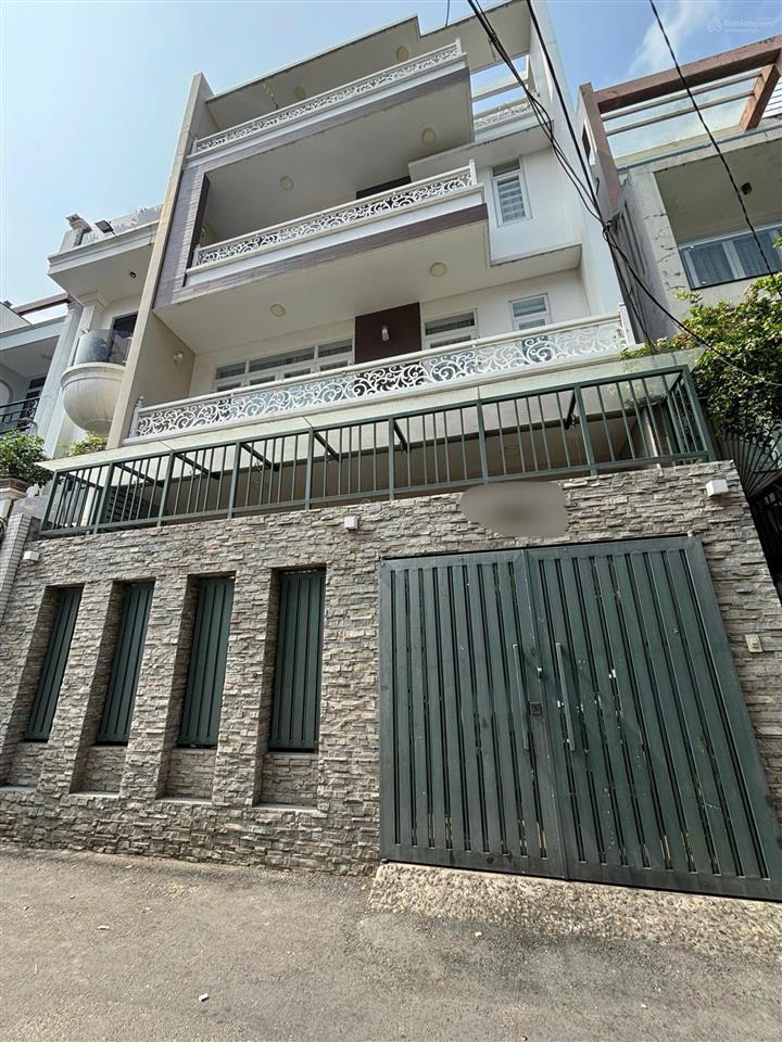 Bán nhà hẻm 8m huỳnh văn bánh. p12. quận phú nhuận. dt  6.8 x 15m, nở hậu 8,5m. 7 tầng. giá 22 tỷ