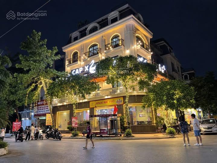 Cho thuê gấp nhà mặt phố tại phố xã đàn, mặt tiền rộng, 450 m2, giá cực chất!