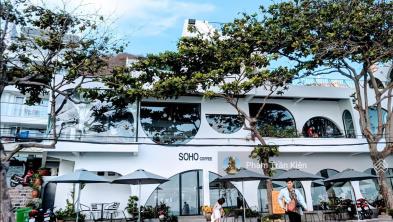Lô góc mặt phố trung hòa, chính chủ chào thuê, góc 30m, diện tích 300m3 x 5 tầng