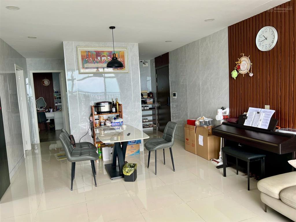 Cần bán căn hộ central premium, dt 97m2, 3pn, 2wc