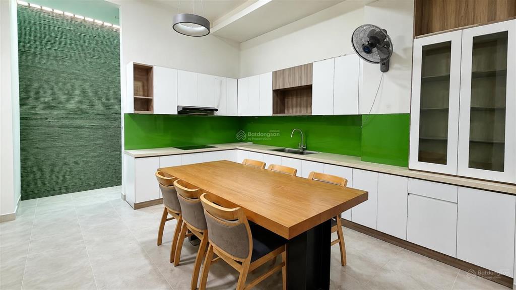 Mặt tiền kinh doanh tân phú  80m2, 5tầng  nhỉnh 8tỷ