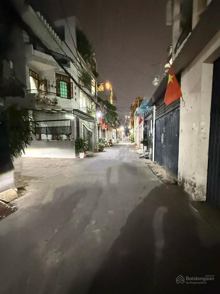 4 tầng  oto vào nhà lũy bán bích, tân phú nhỉnh 7ty