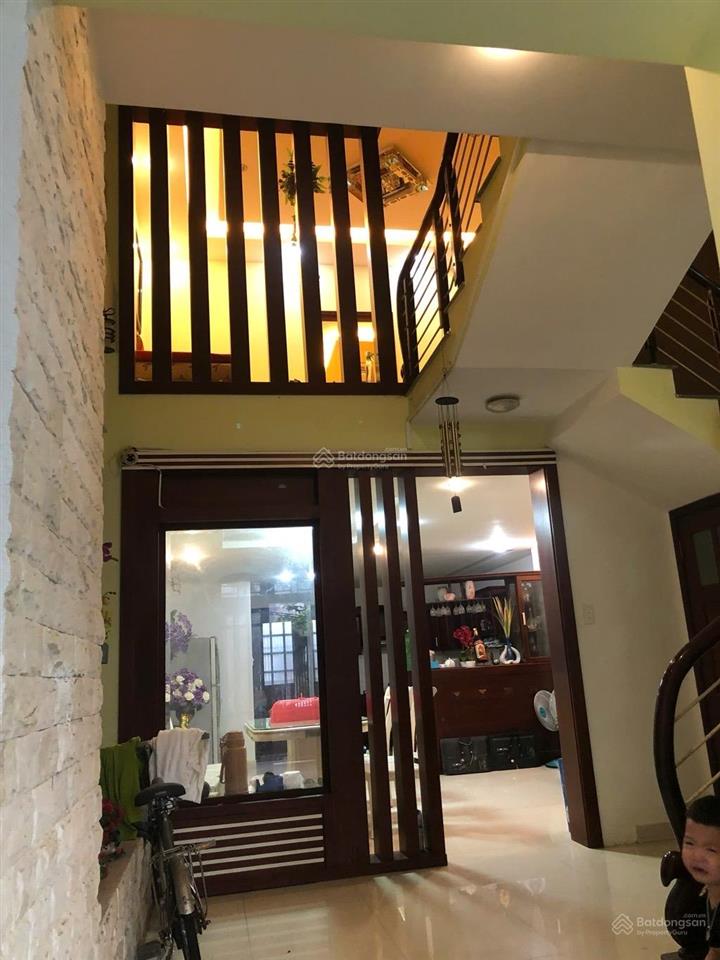 Hàng chưa qua đầu tưcăn nhà 3 tầngđ. 7m5 ngay sát cv hồ nghinhdt 90m2 ngang 5m sẵn dthu 40tr/th