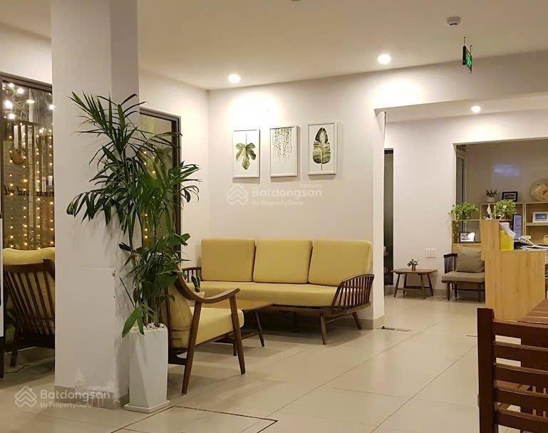Bán căn villa biển ngay côngviên biển mỹ khêdt 300m2 ngang 12mtổng 22p có hồ bơingay lõi du lịch
