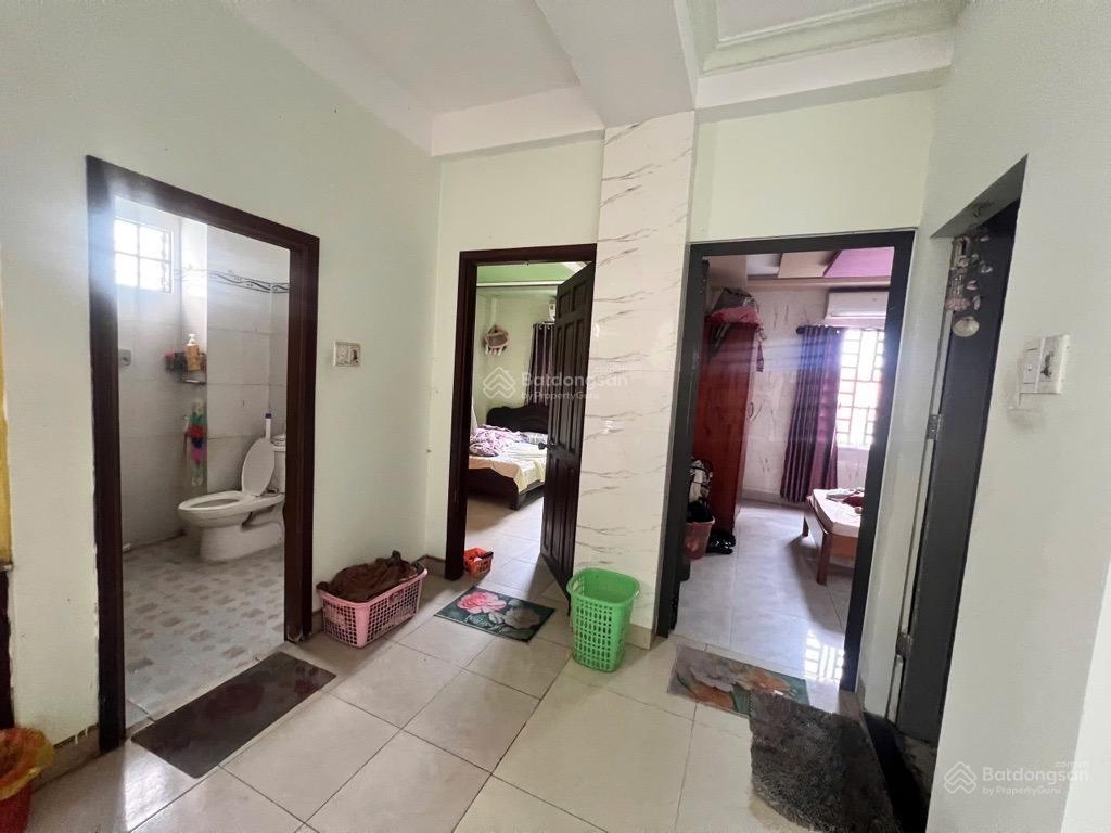 Bán nhà 3 tầng trung tâm hải châu  dt 154m2 ngang 8m  cách sân bay 500m giá sập hầm chỉ 12, x tỷ
