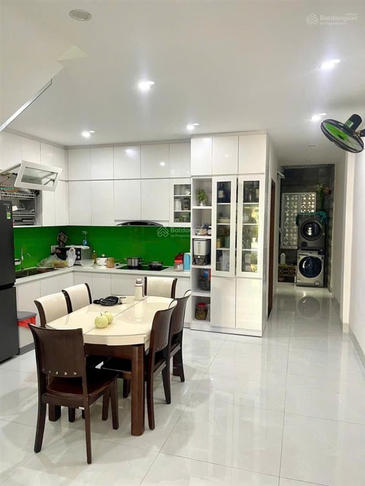 Mình chính chủ cần bán nhà 3 tầng đẹp  mt hòa an 19 , p. hòa an