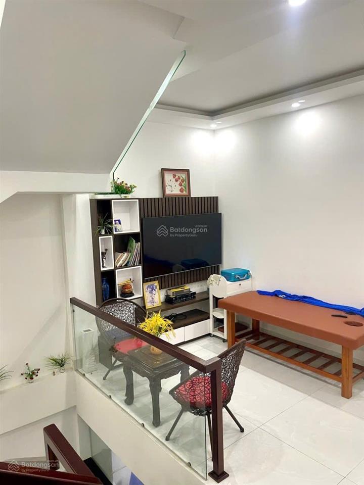 Mình chính chủ cần bán nhà 3 tầng đẹp  mt hòa an 19 , p. hòa an