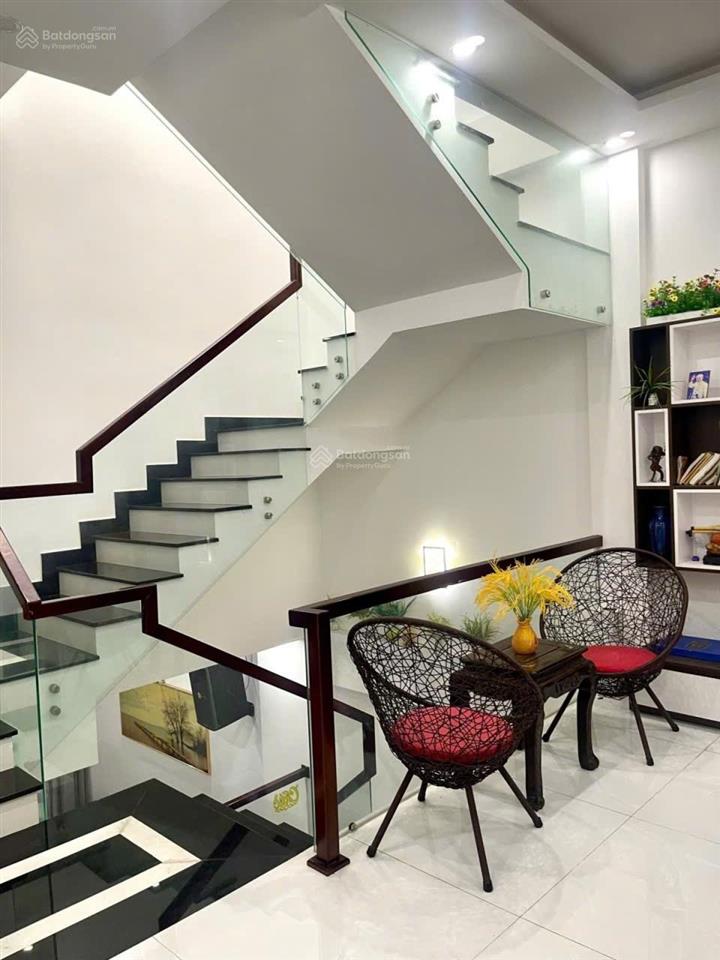 Mình chính chủ cần bán nhà 3 tầng đẹp  mt hòa an 19 , p. hòa an