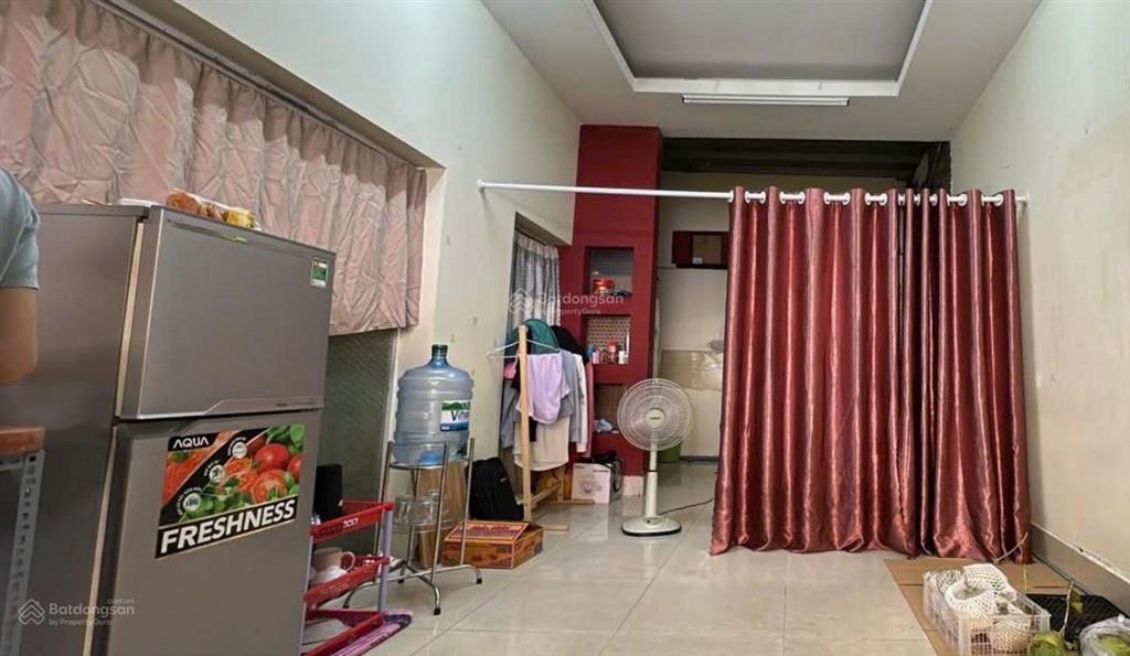 Bán nhà hoàng hoa thám, tân bình, 77m2, ngang lớn hiếm 6.5m, 3 tầng, hẻm xe hơi, đối diện chợ