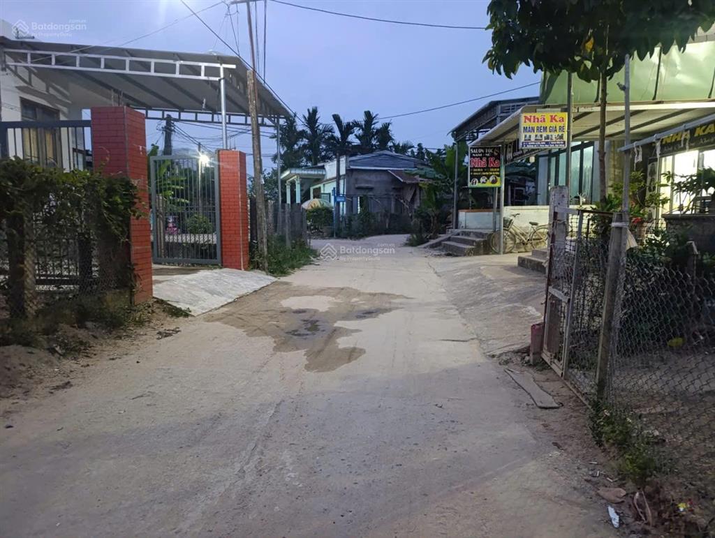Mình chính chủ cần bán lô đất đẹp thôn dục tịnh, xã đại hồng, huyện đại lộc. dt  140m