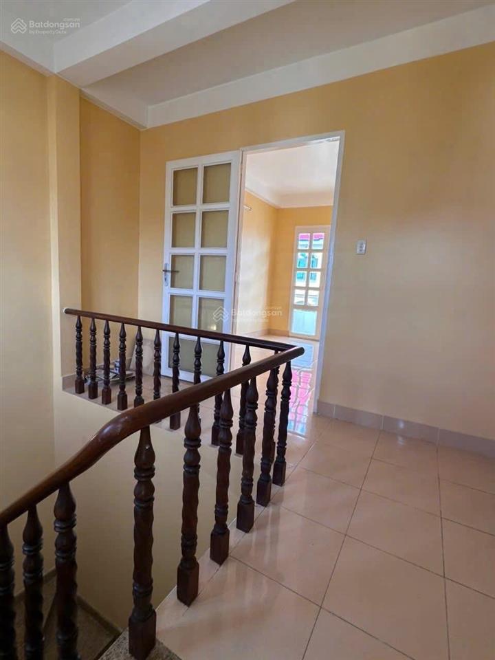 Bán nhà riêng 5pn, 4wc, 60m2, 8,9 tỷ tại phạm hùng, p 4, q8, tp.hcm