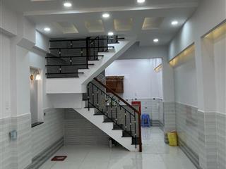 Dương bá trạc  100m ra mặt tiền  không lộ giới  khu hiện hữu  2 phòng  giá cực tốt