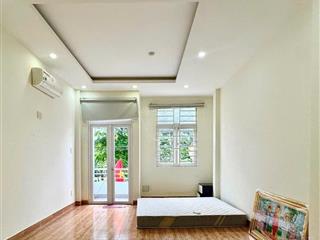 Bán nhà mặt phố tại bông sao, 11,8 tỷ, 64m2, 4pn, 4wc bao đẹp, giá tốt