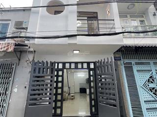 Định cư úc nên ông chú cần bán gấp căn gần ql1a 3p đi xe