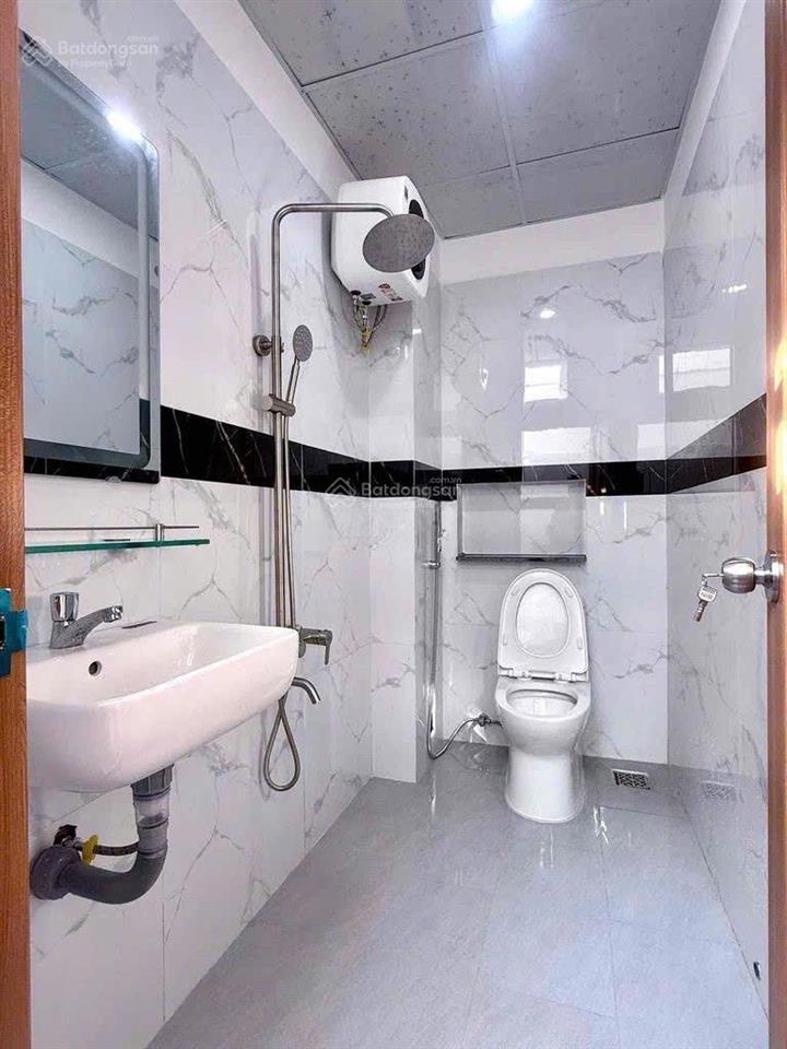 Bán nhanh căn nhà gần trịnh như khuê bình chánh hcm