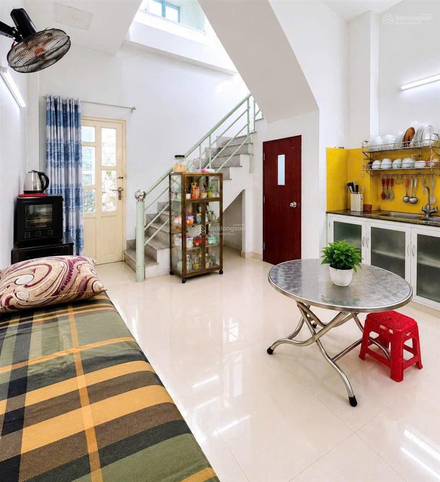 Vợ chồng đồng thuận bán dứt điểm căn 1ty4 gần chợ phú lạc, cách 5p đi xe bình chánh