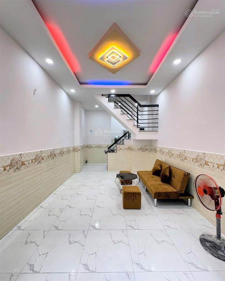 Chủ bán đi căn nhà ước mơ của mình sát bên chợ thuận đạt, cách 5p đi xe