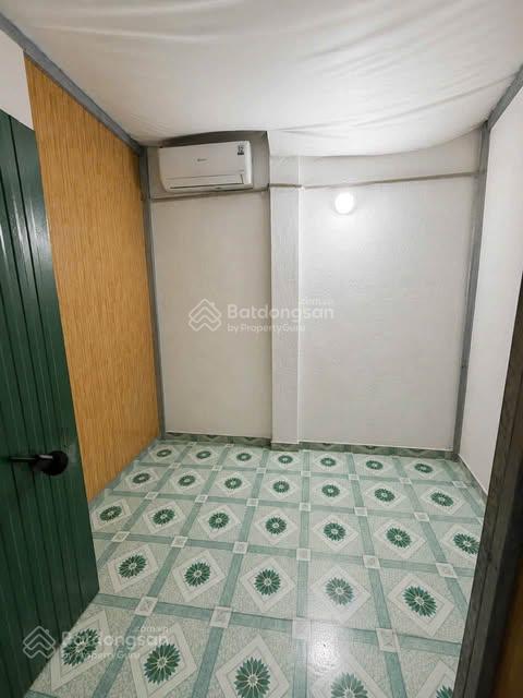 Cứ nghĩ cầm 1 tỷ nghĩ không mua được nhà bình chánh. ai dè căn này chủ kêu bán gấp có 950 triệu