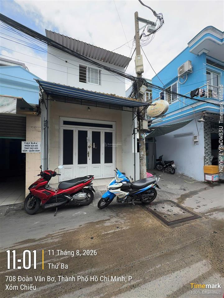 Chính chủ gửi bán nhà góc 2mt cấp 4 mt đoàn văn bơ, q4, thích hợp kinh doanh và ở.  0903 870 ***