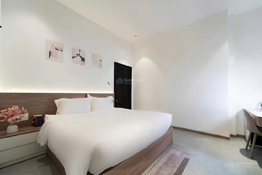 Siêu phẩm biệt thự nhà mới đẹp có thang máy dt 10x20 giá 35 tỷ tặng full nội thất 