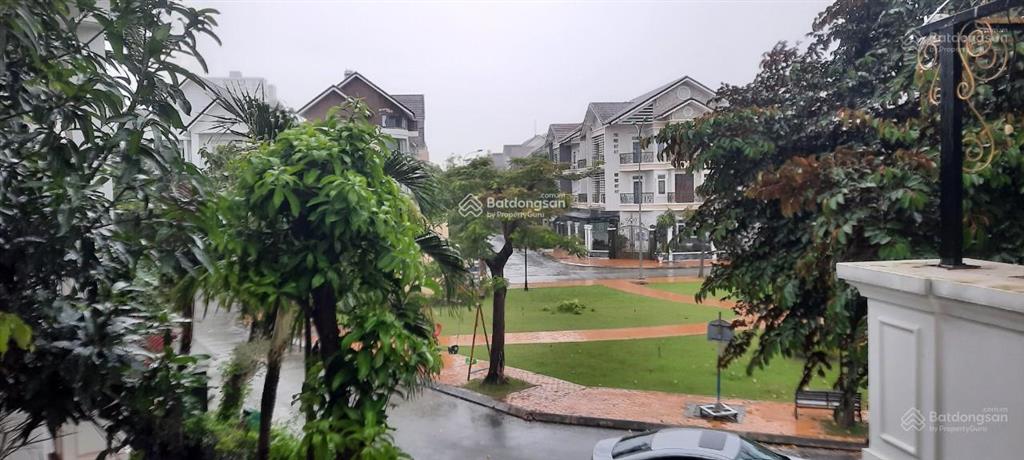 Siêu phẩm góc 2 mt view công viên sadico phước kiển a dt 10x20 = 200m2 giá 31.5 tỷ nhà mới 
