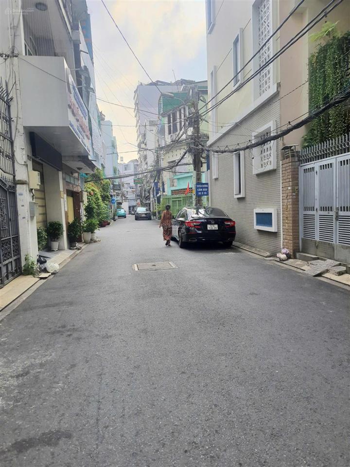 Nhà phố hxh cách đường hoàng văn thụ 200m phú nhuận dt 4x17 khu dân trí cao. giá 15ty tl