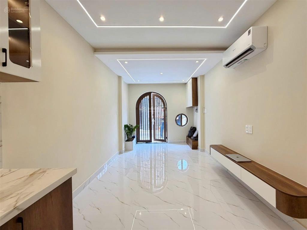 Hiếm!nhà hxh cách đường nguyễn kiệm, phú nhuận chỉ 100m, dt316, giá 7ty95