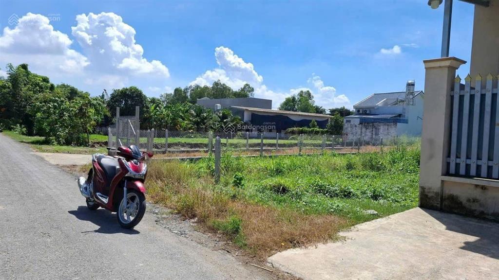 Tôi chính chủ bán đất tại an nhơn tây, 1,25 tỷ, ngan 8m, đãi hàng hiếm tại củ chi