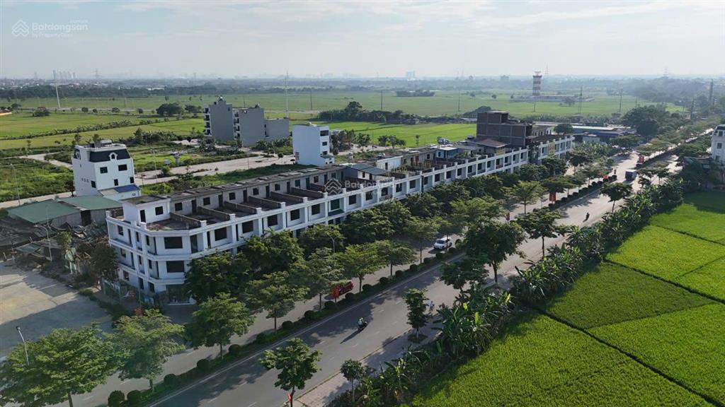 Siêu phẩm 97,5m² trung tâm hành chính phù khê trục đường 40m,cách vin liên hà đong anh 2km